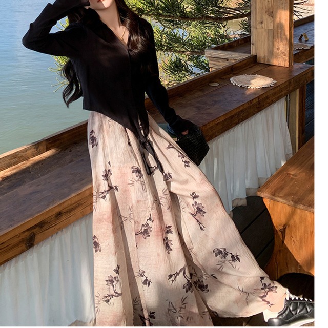 ツーピース フローラルデザイン スカートパンツ ブラックトップス セット 250358