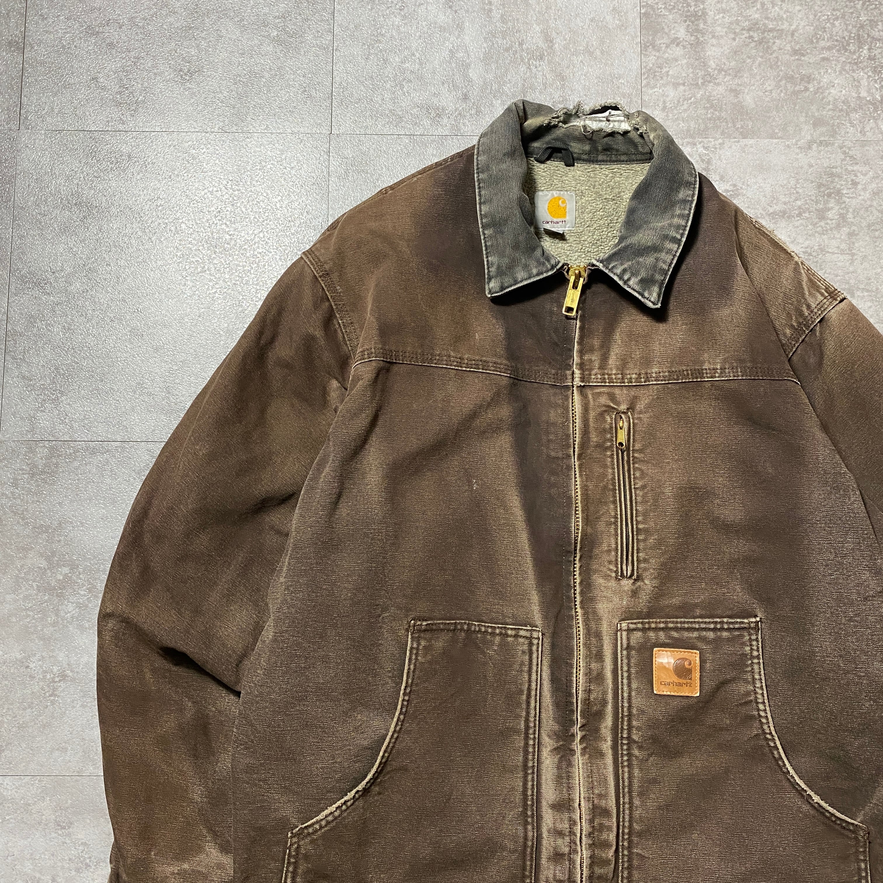 Size.XL】carhartt カーハート レザーパッチ 内ボア フェードブラウン