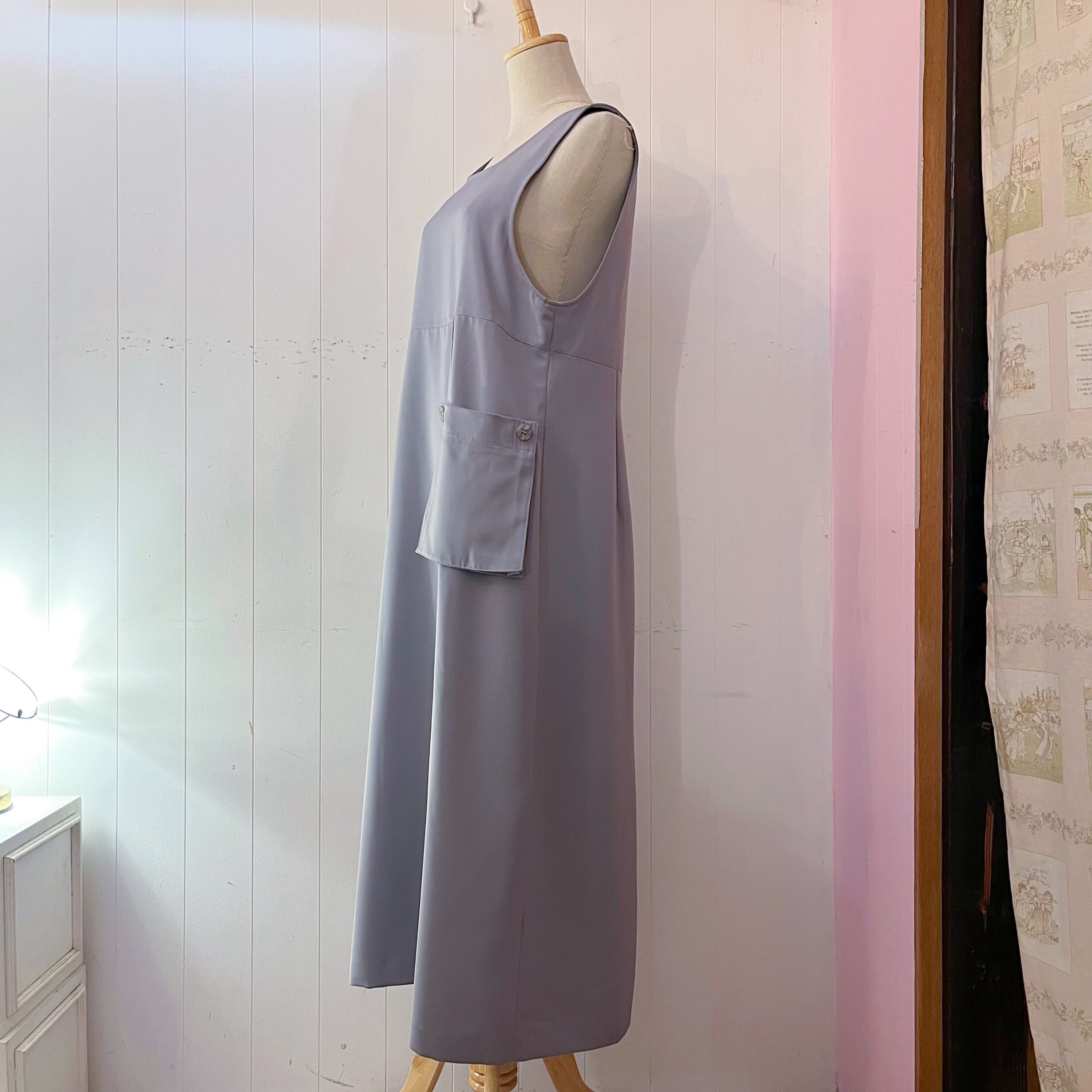 removable pocket gray jumper skirt