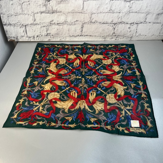 【最終処分SALE】CELINE セリーヌ    ハンカチ グリーン A-6861