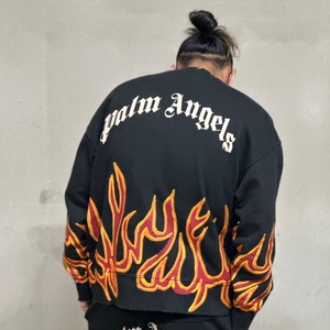 【Palm Angels】GD GRAFFITI FLAMES CREWNECK(BLACK/RED)
