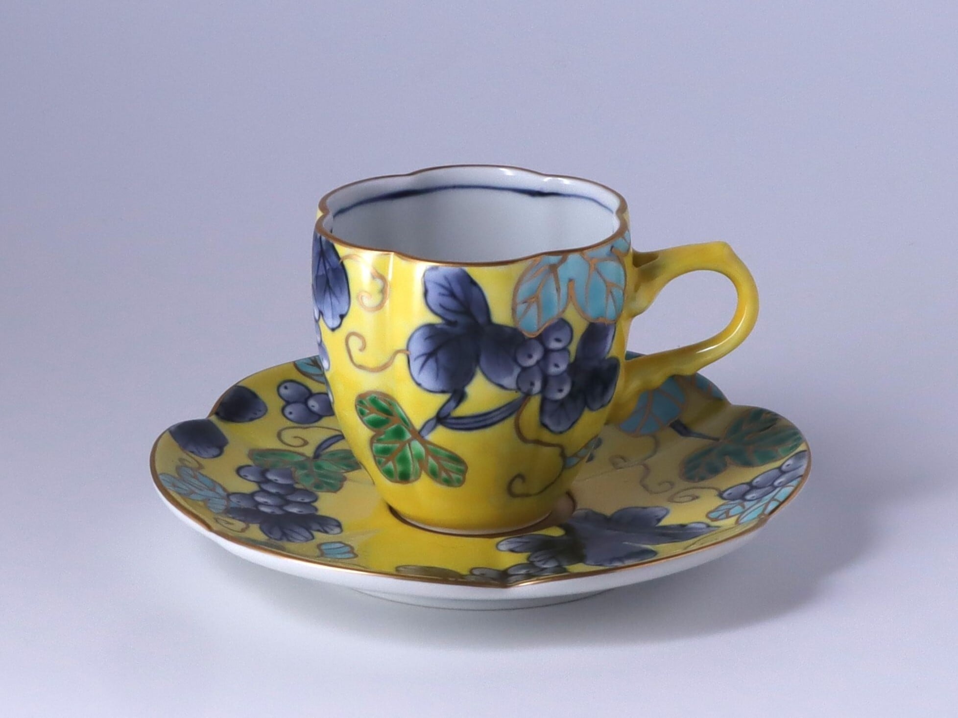 シーンから探す | 有田焼の白峰堂