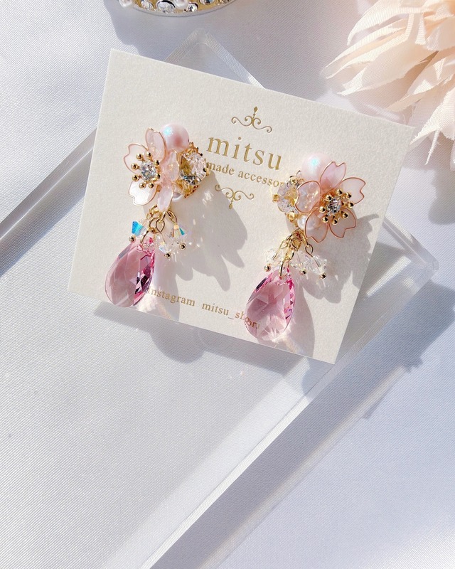 【SAKURA2026】light rose crystal ピアスorイヤリング
