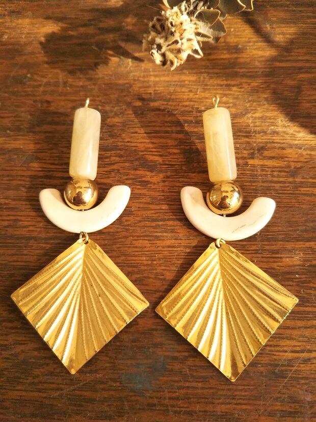 【SALE】【訳あり】アメリカンビンテージデザインイヤリングorピアス