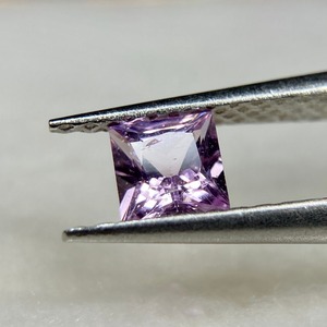 訳あってお買い得 プリンセスカット サファイア 約3.8mm*2.6mm r-0333