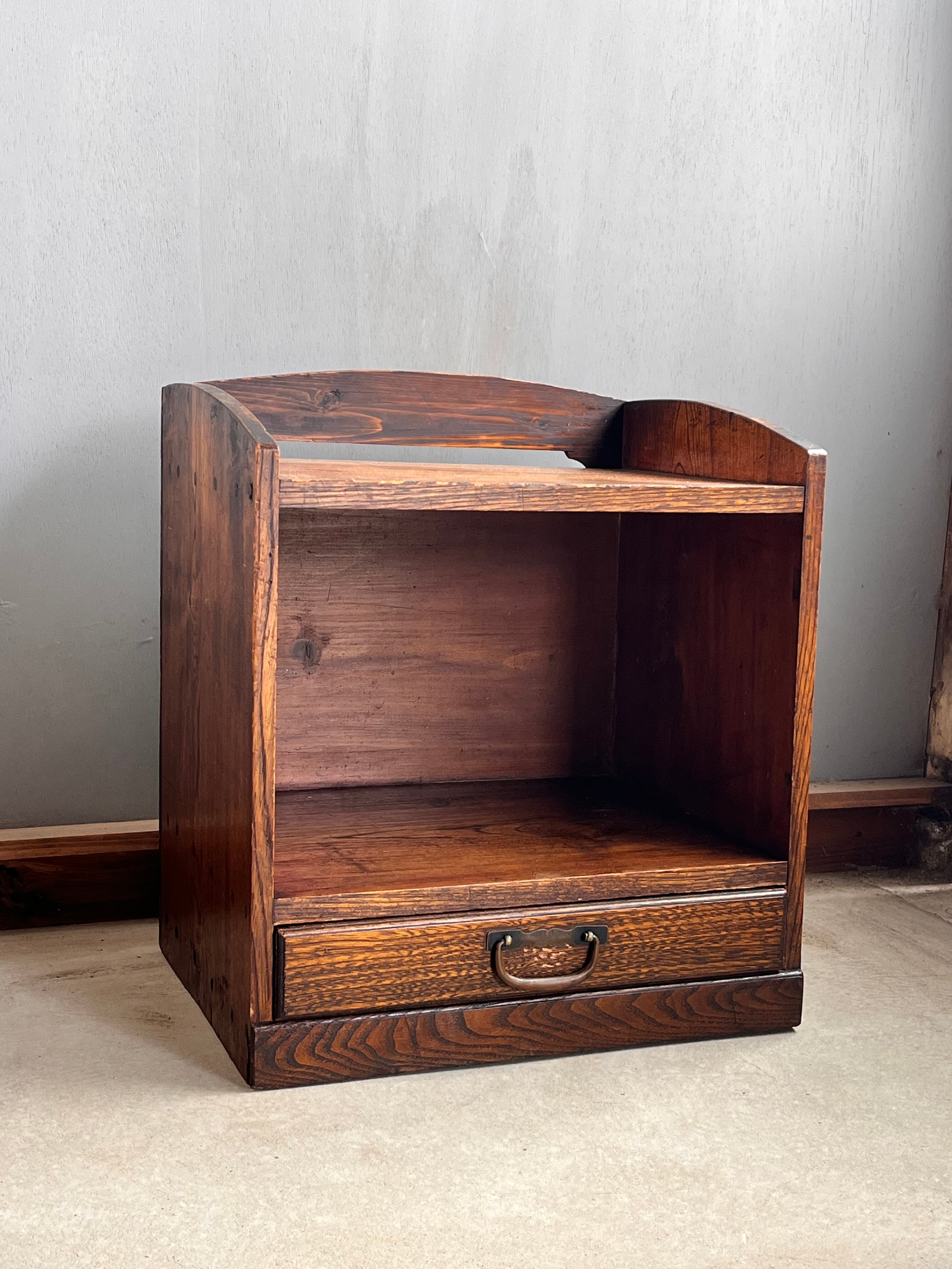 棚付き引き出し