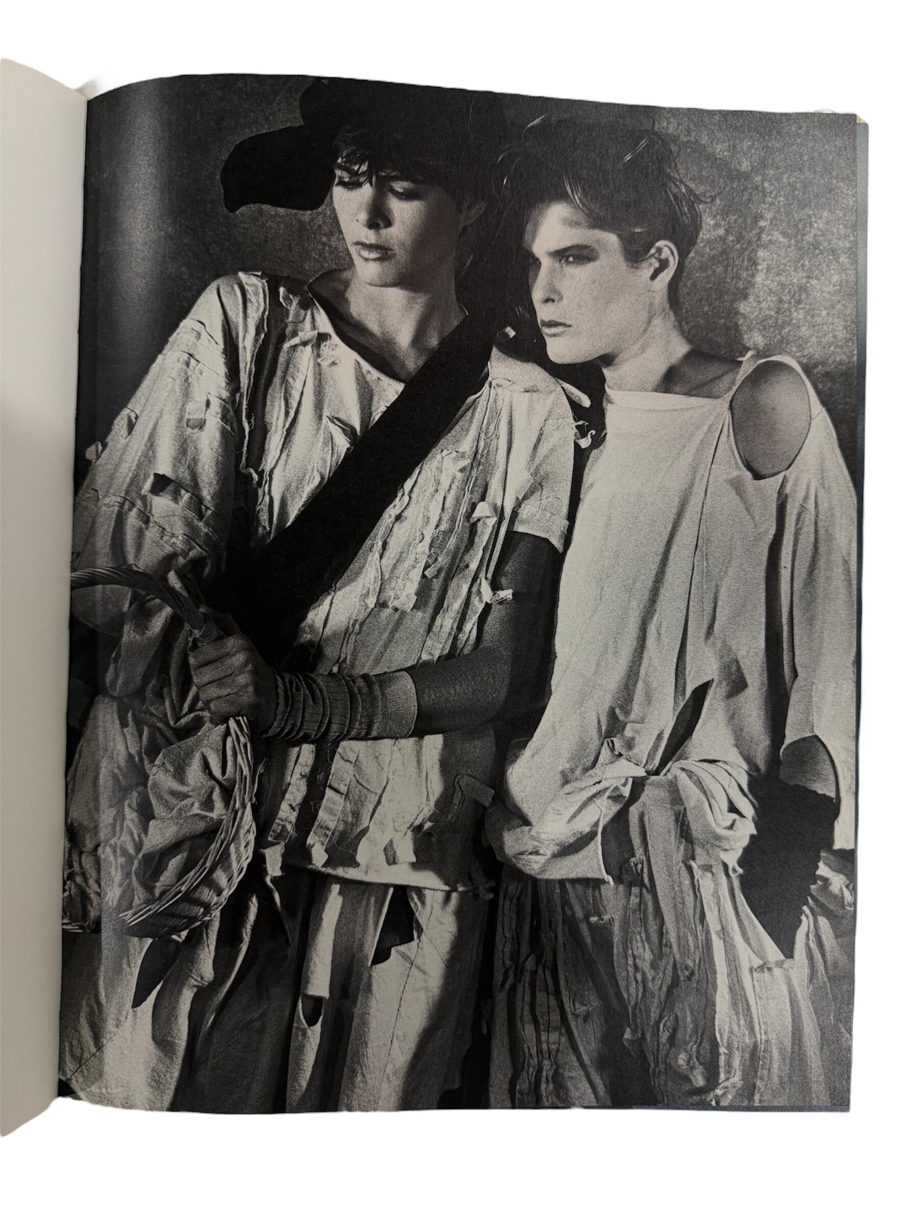 本】COMME des GARCONS コム デ ギャルソン 写真集1981-1986 | occur
