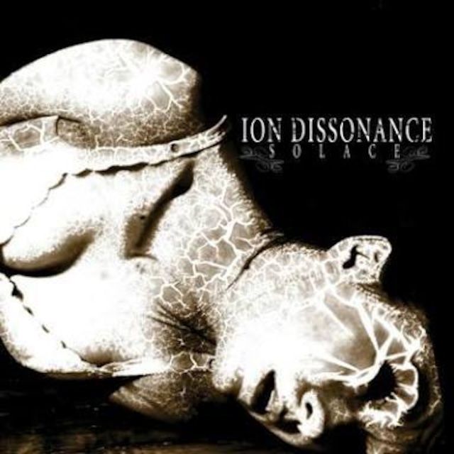 【USED/A-8】Ion Dissonance ‎/ Solace