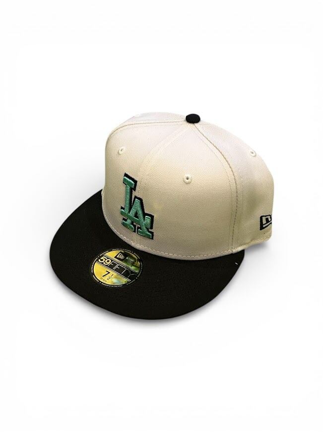 ティファニーブルー☆NEW ERA ロサンゼルスドジャース ベースボール