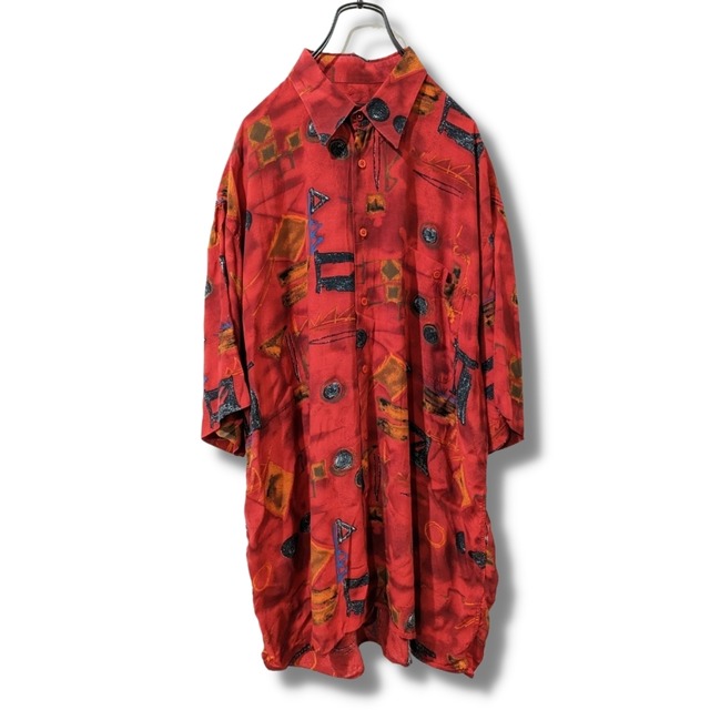 デザインシャツ　古着　レッド　イタリア　柄シャツ　アート　BC38