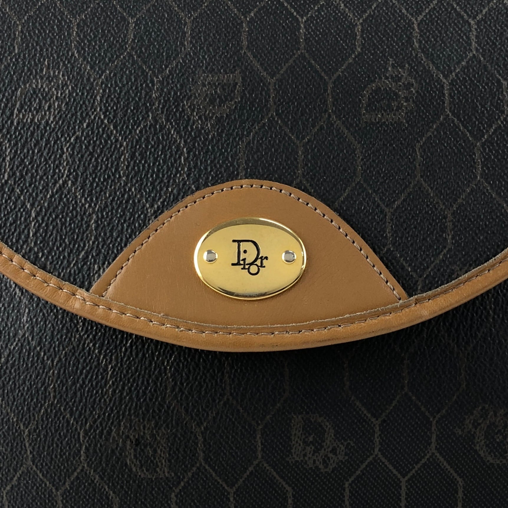 Christian Dior クリスチャン ディオール ハニカム柄 ショルダーバッグ