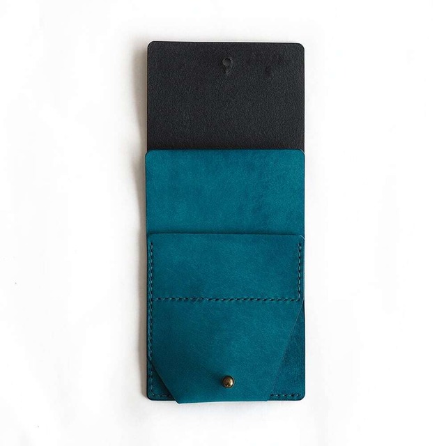 薄い 二つ折り財布 【 ブラック × ターコイズ 】 コンパクト ブランド メンズ レディース 鍵 革