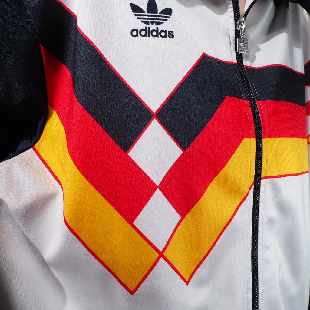 adidas german flag × logo Embbossed track jacket . | 古着屋 結々