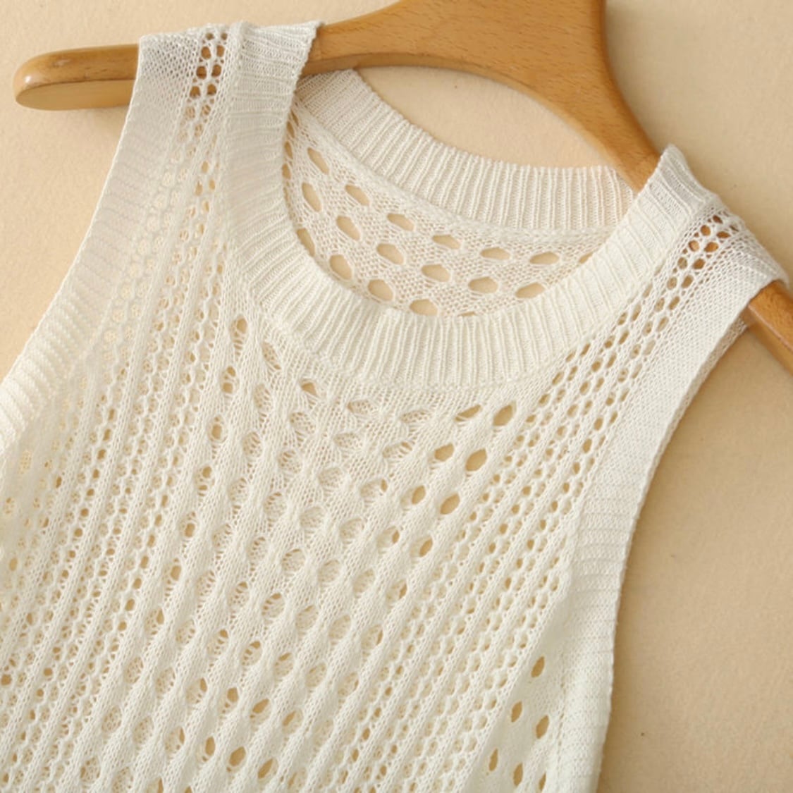 透かし編みロングニットベスト A2105 | Life365