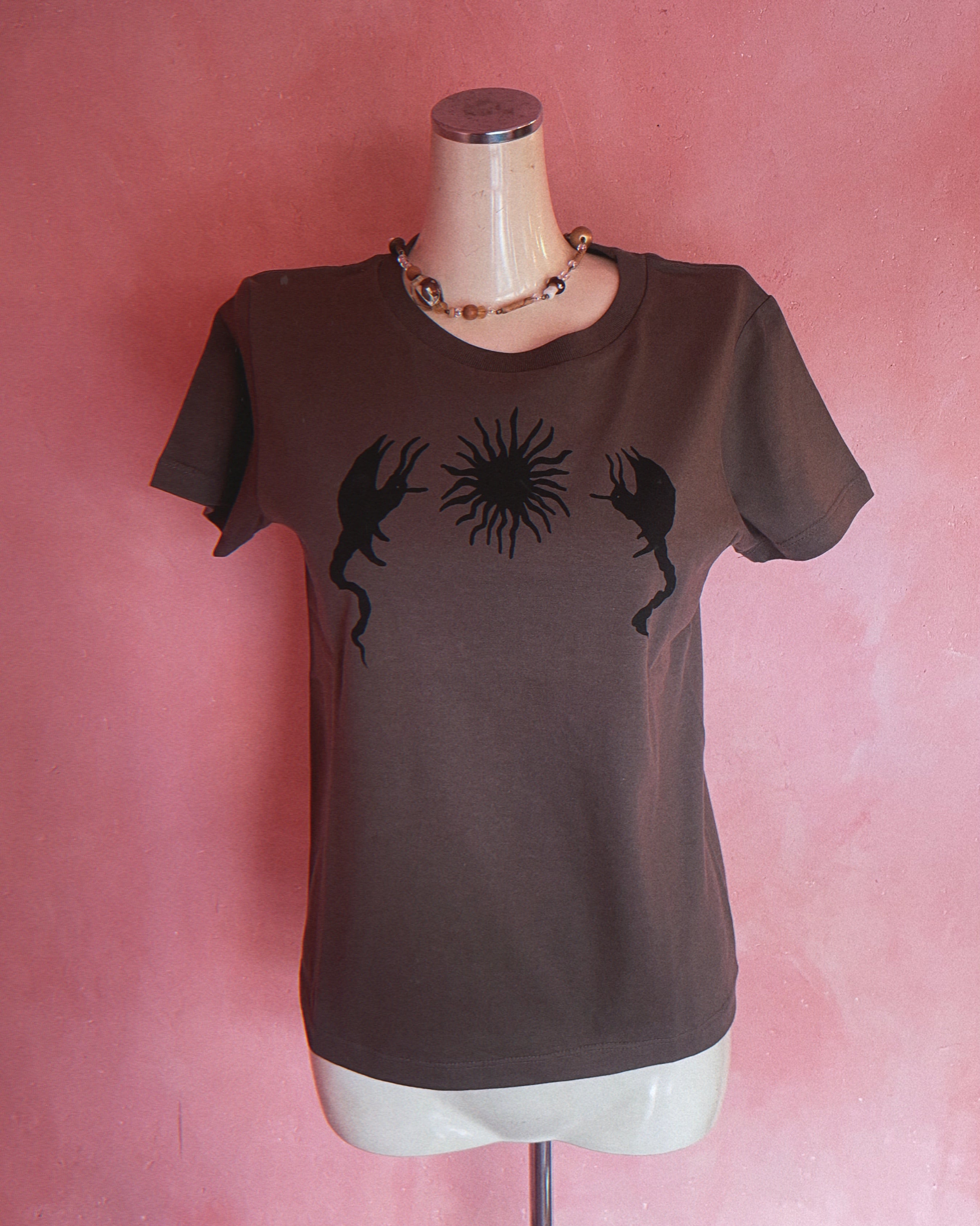 THE WORLD BEHIND Twin dragons T-shirt