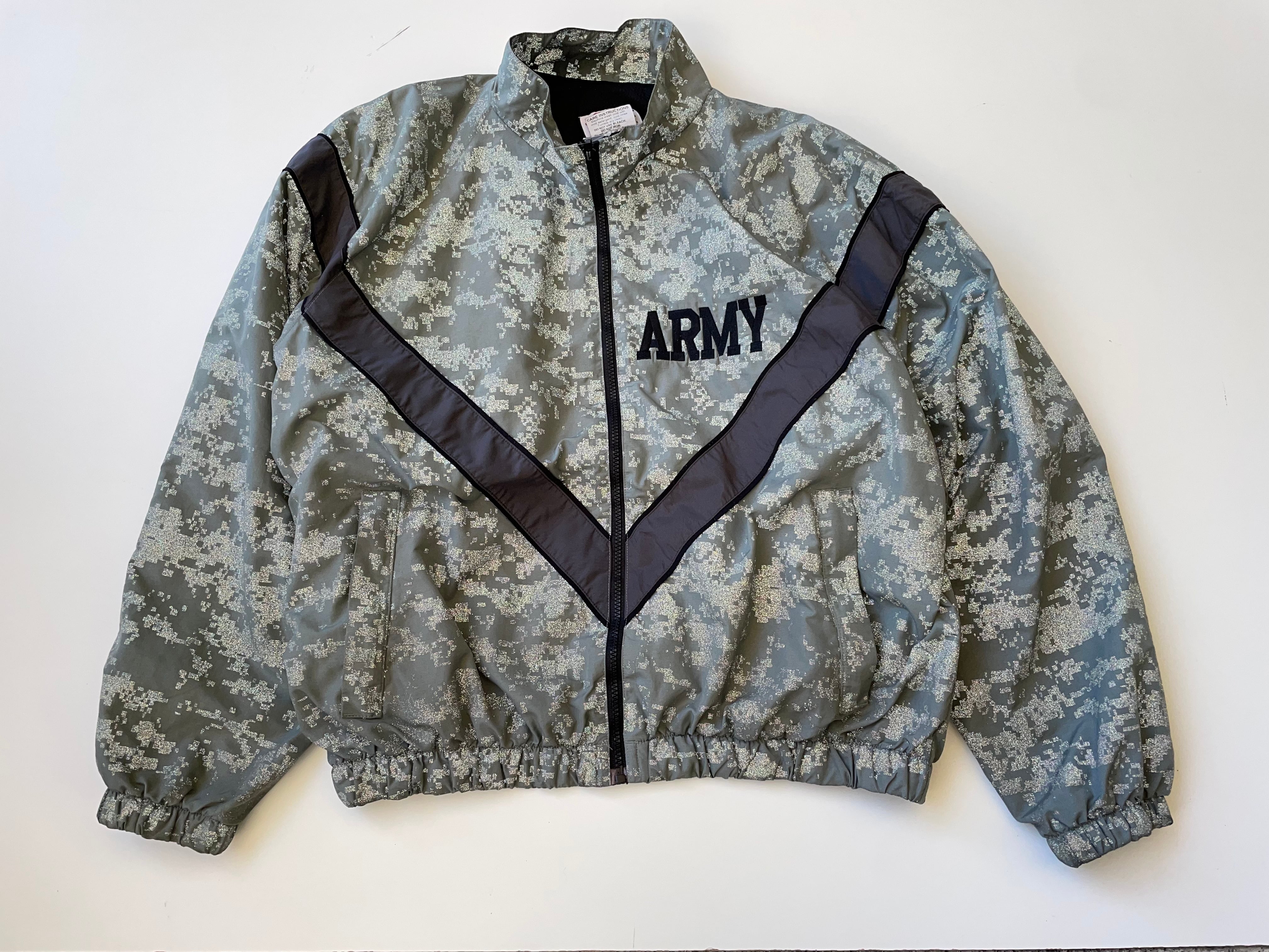 アメリカ軍 U.S.ARMY IPFU トレーニングジャケット ワンポイント刺繍