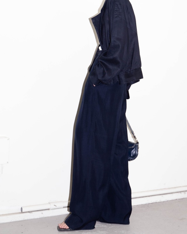1990s ANNE KLEIN - pleated silk wide-leg trousers