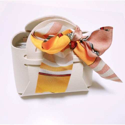 お菓子のバッグwhite　贈り物に
