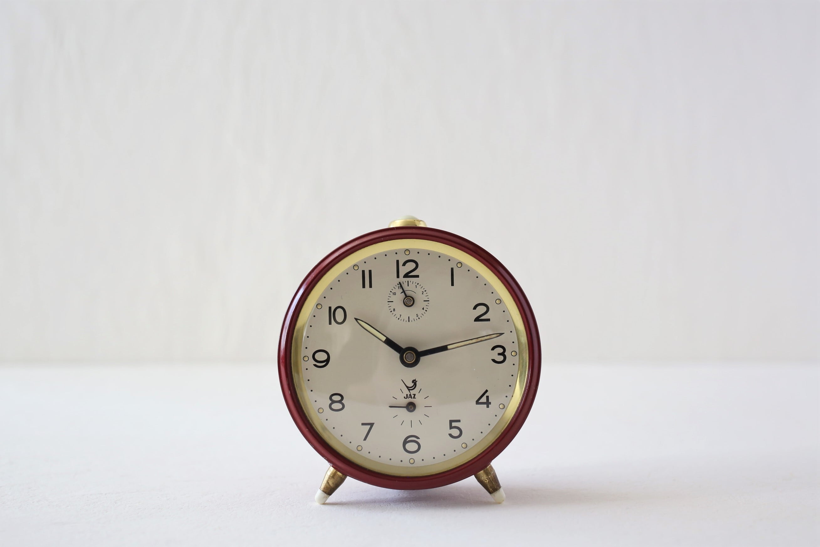 フランス アンティーク ヴィンテージ JAZ 目覚まし時計『NIGIC』 ボルドー N-00153