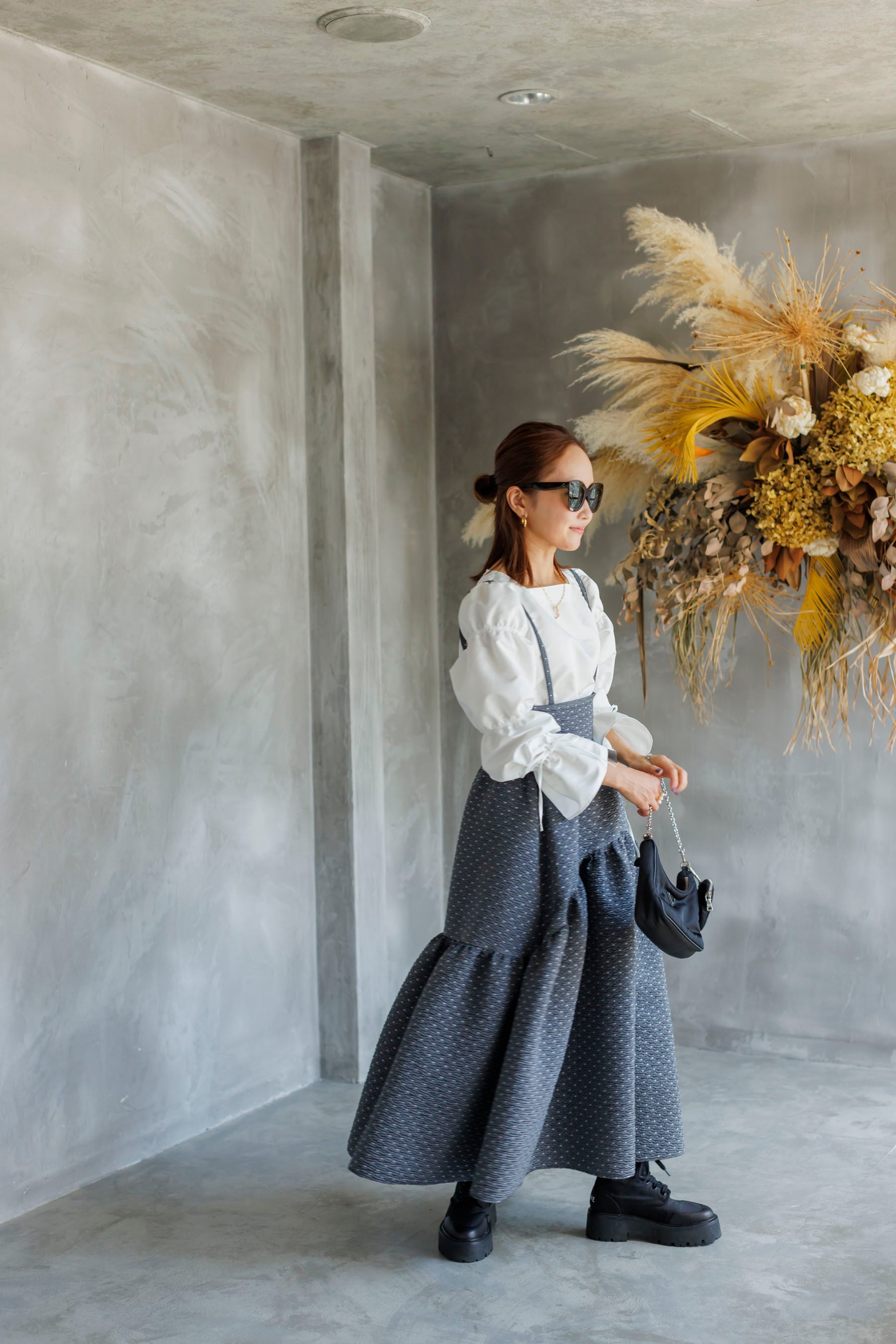 9/29(fri)21:00-Dot Jacquard suspenders skirt | Bluelea 