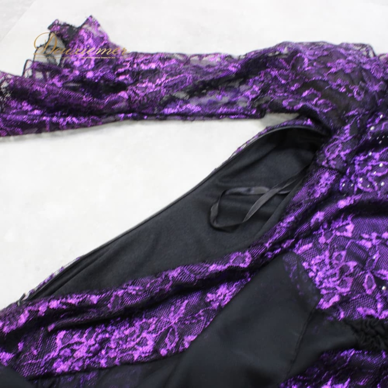 社交ダンス 衣装 prima boutique プリマブティック ドレス スタンダード パープル系 ブラック系 シルバー系 黒 紫 スタンダードドレス レース フリル きれいめ 上品 気品 エレガント かわいい 大人っぽい 華やか パーティドレス ダンスパーティー ステージ衣装 社交ダンスドレス スタンダードドレス競技用 ラインストーン付き ダンス衣装 レースドレス フリルドレス パープルドレス ブラックドレス シルバードレス エレガントドレス 大人かわいい 高級感 舞台衣装 発表会 結婚式 二次会