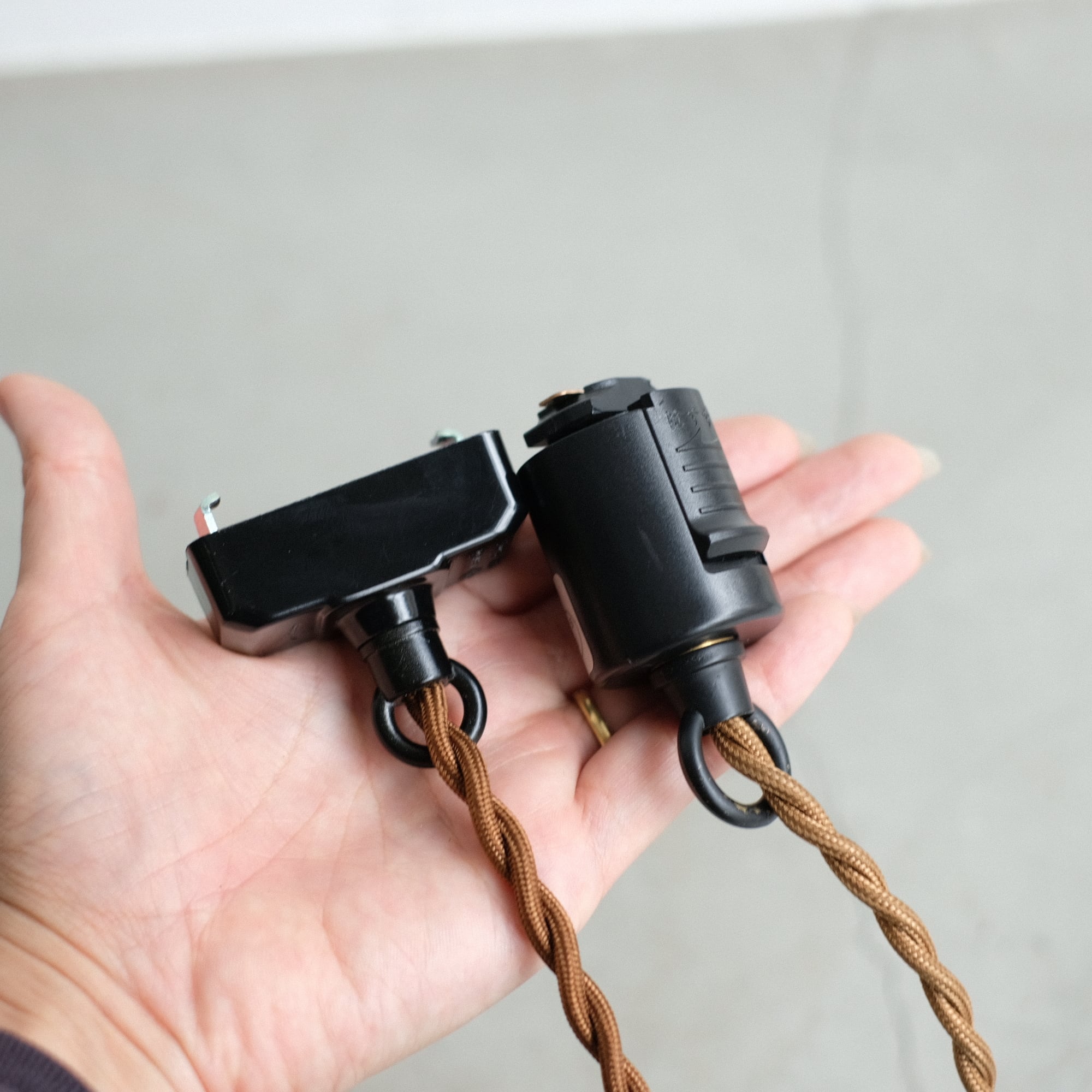 VONA wooden spindle PENDANT LAMP[SINGLE] | WEST VILLAGE TOKYO