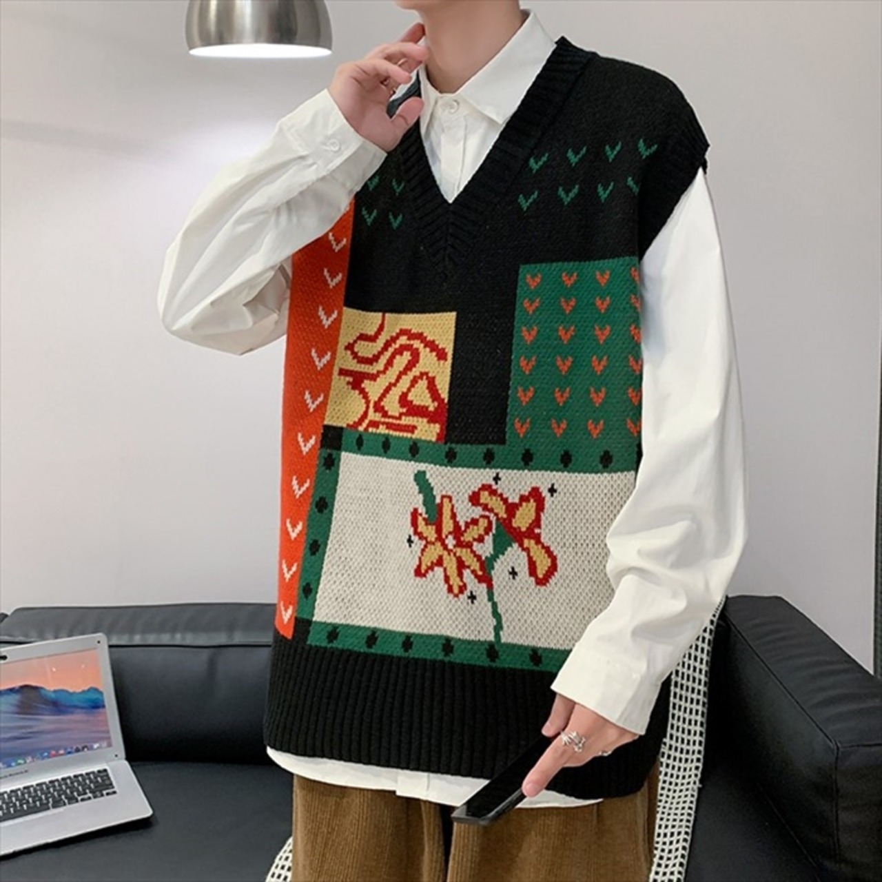 STUSSY ニットベスト トップス ベスト Vネック あどけな ゆったり セーター