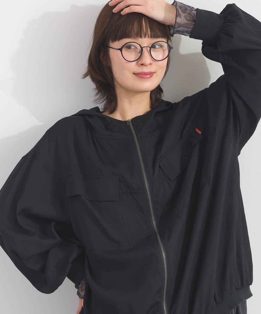K261032 シアー無地布帛ZIPフード付きブルゾン / Sheer Woven Zip-Up