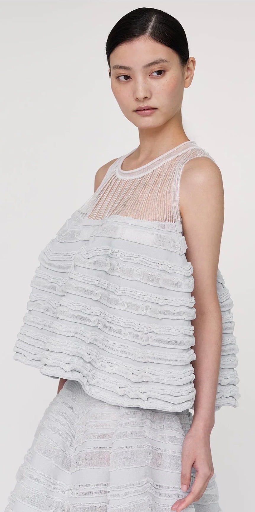 CFCL】POTTERY SWELL LUCENT GLITTER SLEEVELESS BUST FLARE TOP