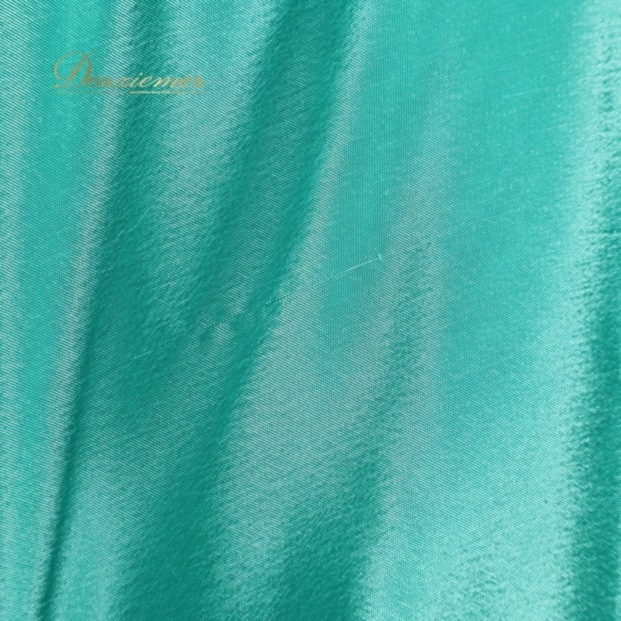 社交ダンス 衣装 凛舞 Chacott chrisanne チャコット クリスアン スタンダードドレス ドレス ワンピース フロート デモ 競技 ダンス パーティ 発表会 青緑 エメラルド 英国製 光沢 グリーン系 輝き 上品 ドレスアップ モダンダンス 競技用衣装 パフォーマンス