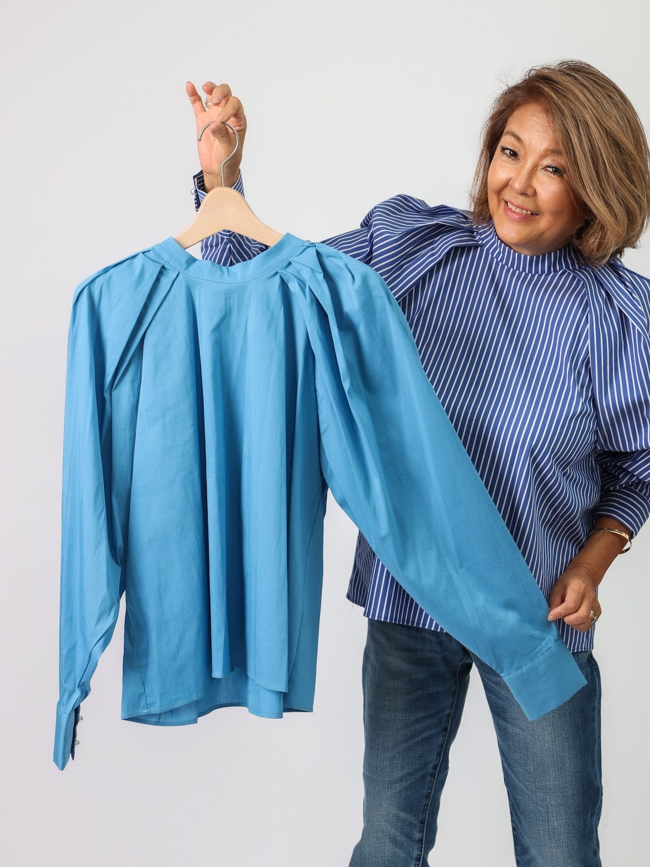 BEATRICE(バックリボンブラウス)