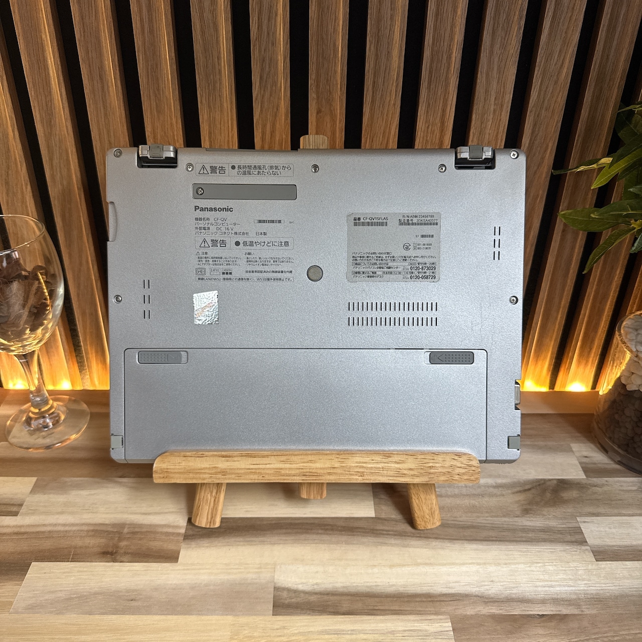 『タッチパネル式』Panasonic Let's note QV1 最高峰i7第11世代 メモリ16GB 人気ノートパソコン