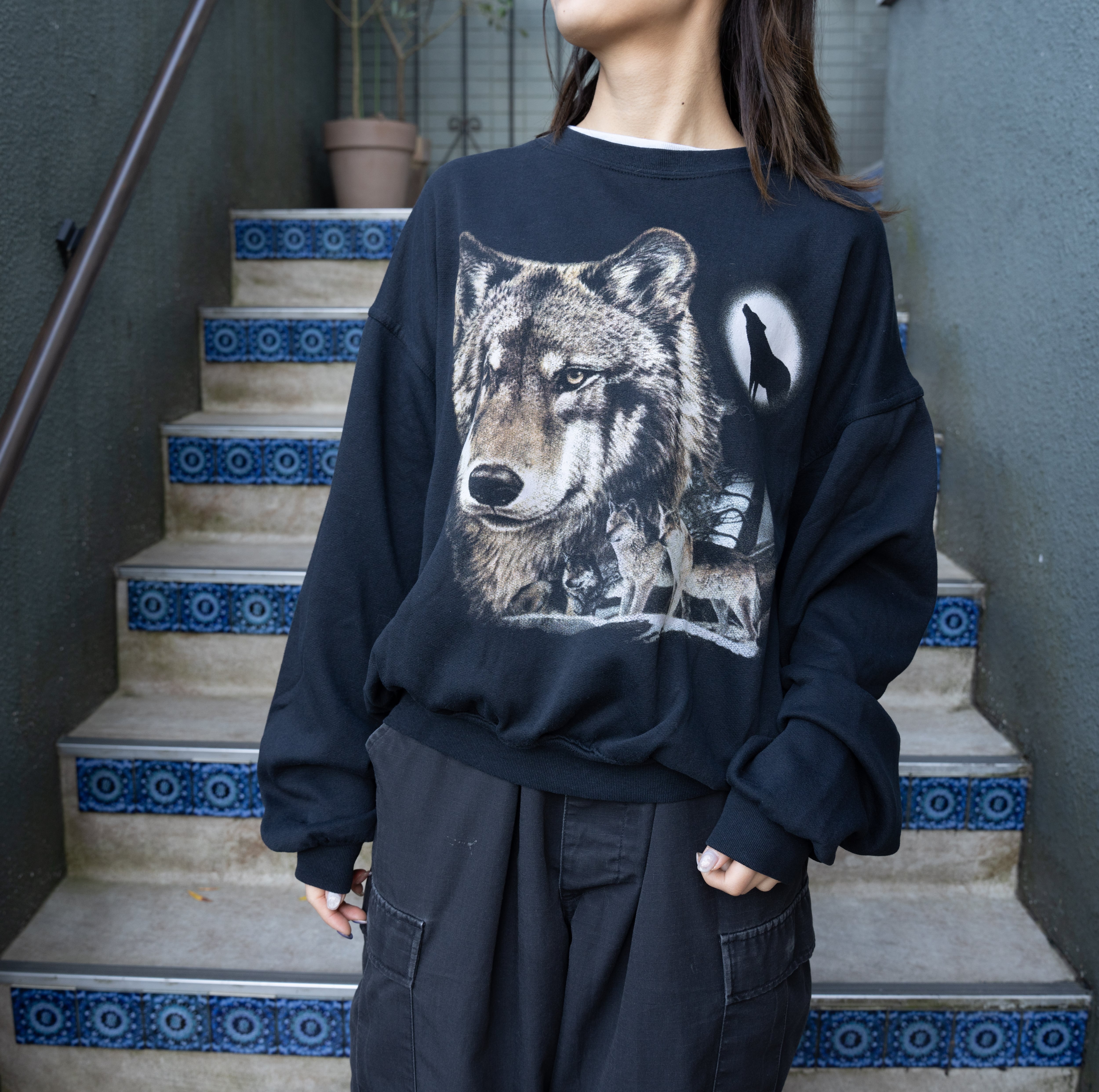 USA VINTAGE WOLF PRINT DESIGN SWEAT SHIRT MADE IN CANADA/アメリカ