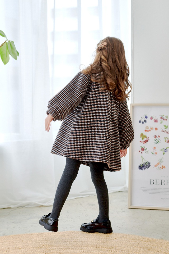 ポケット切替ファー襟付コート〈Pink check〉