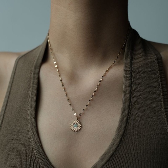Gold sunflower Necklace 122-326
