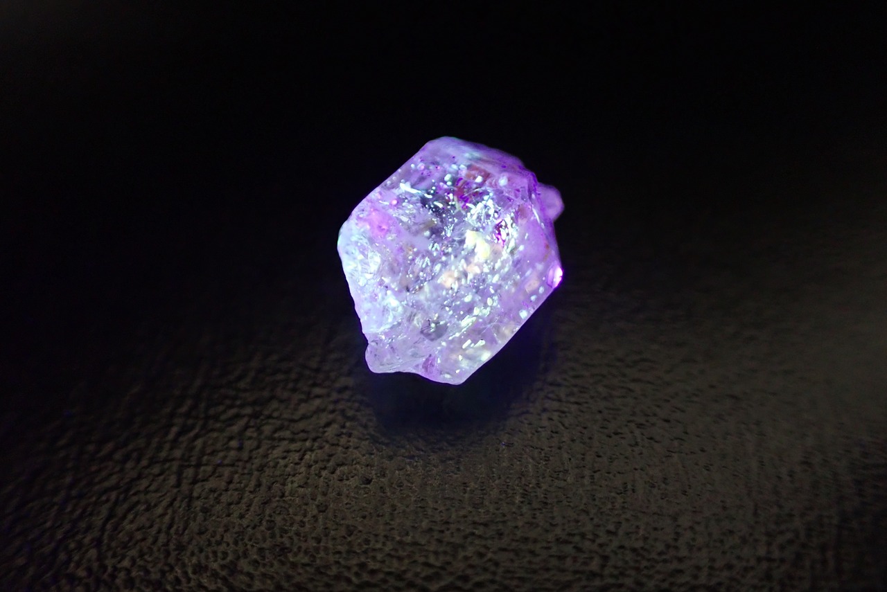 【原石セット】クォーツ×オイルインクォーツ 1.95ct/4.18ct  [C3-126]