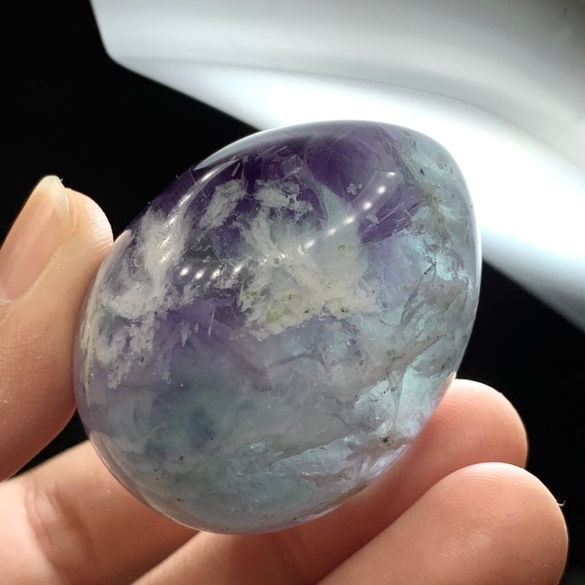 T47.幻想的な色合い♪エンジェルフェザーフローライト たまご