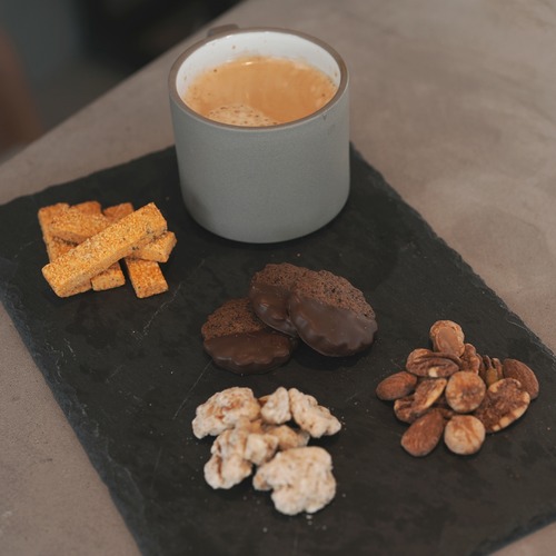 コーヒーと４種のおつまみ菓子セット