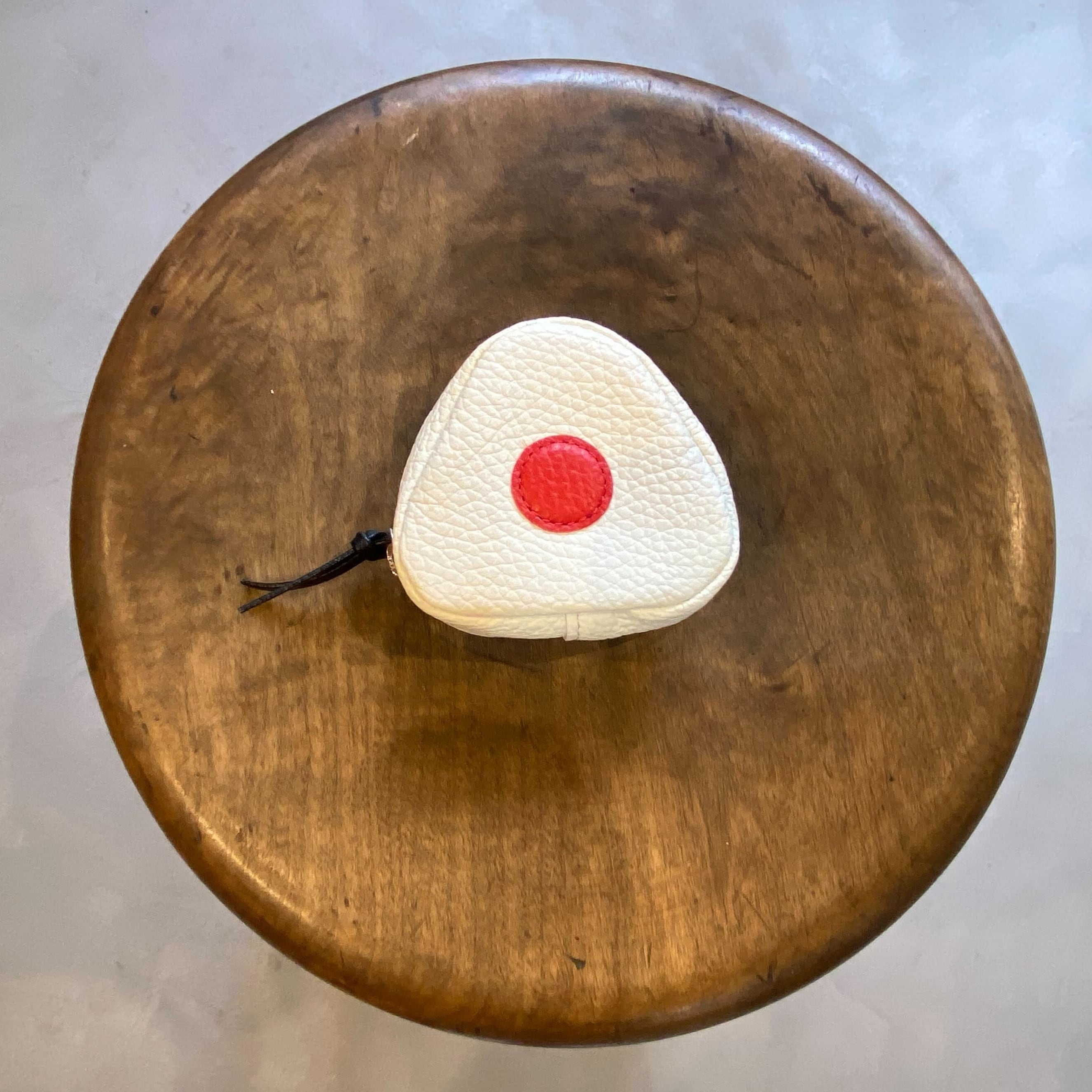 ニコニコのり 小物入れ ポーチ 非売品 おにぎりポーチ_海苔なし【おにぎりポーチ】 | 野村製作所