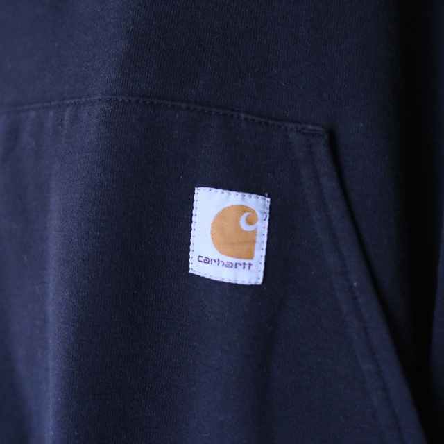 "Carhartt" sleeve logo printed over silhouette black sweat parka