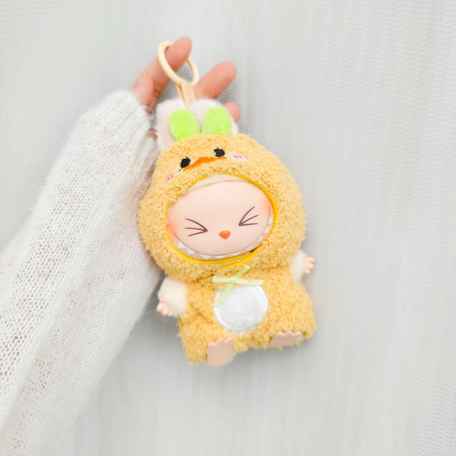 【もちもちあひるちゃん】labubu ラブブ ぷくぷく 着せ替え もちもち 黄 ドール服 15cm 17cm 1/2/3世代 もう、可愛すぎ！アヒル つなぎ