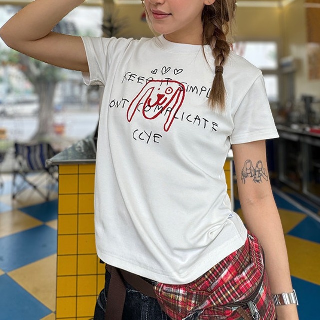 hand-drawn dog short-sleeve tee　ハンドライティングドッグ半袖ティー　J2067