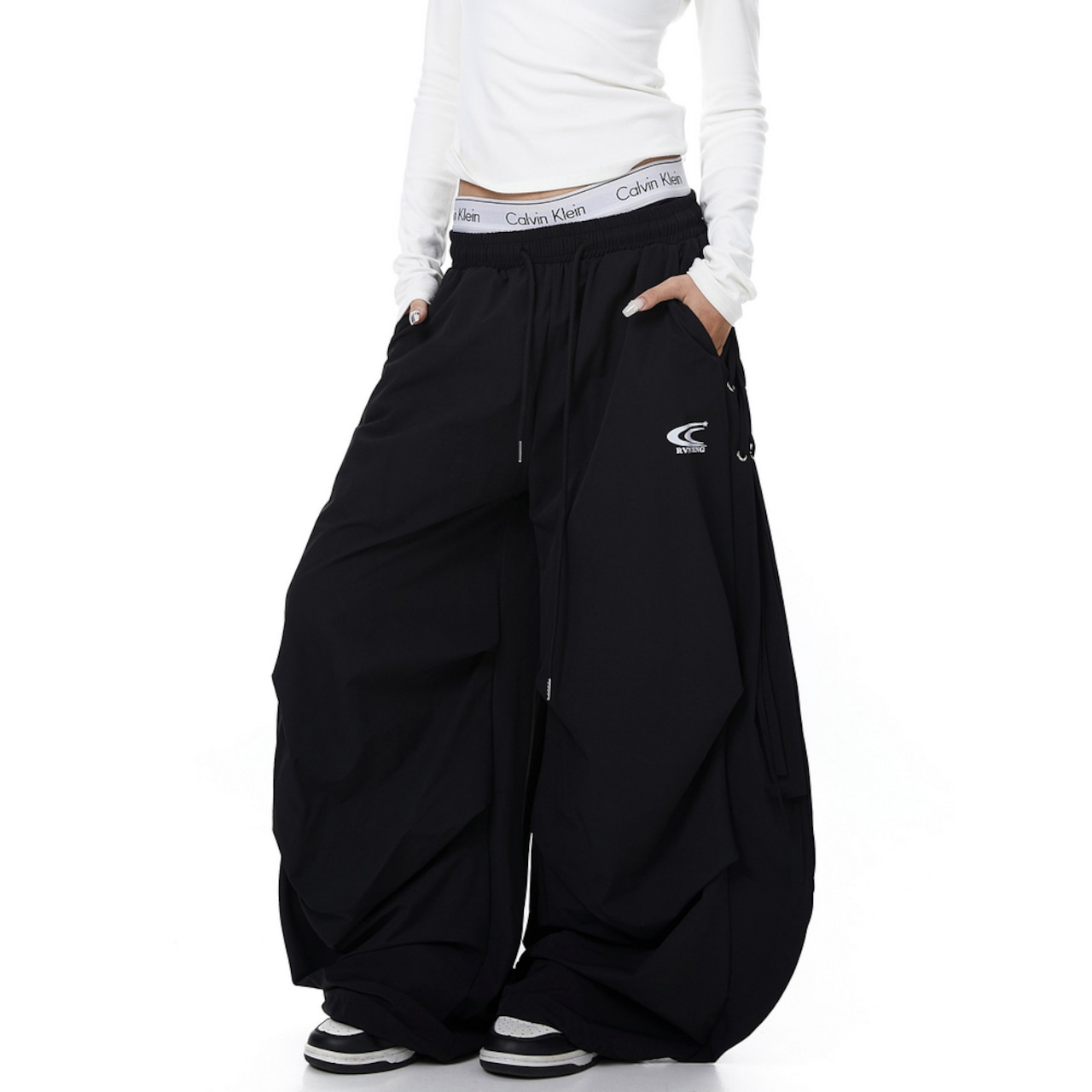 ストリート 速乾性ナイロンスポーツパンツ P379