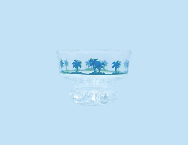 VINTAGE PALM TREE GLASS CUP