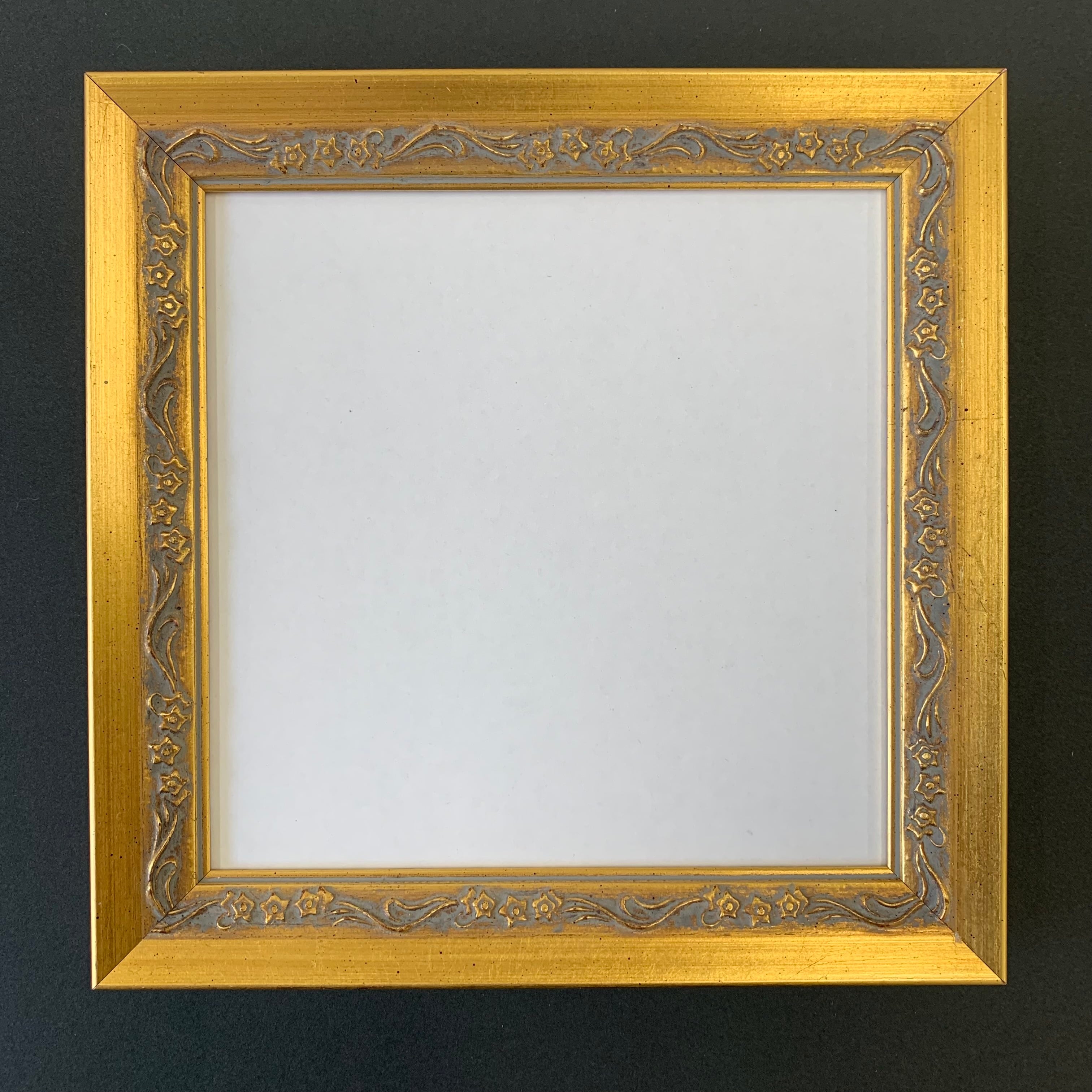 オリジナルミニ額縁(正方形150mm×150mm) 金縁 | 画材・額縁の井 オリジナルミニ額縁(正方形150mm×150mm) 金縁 | 画材・額縁の井