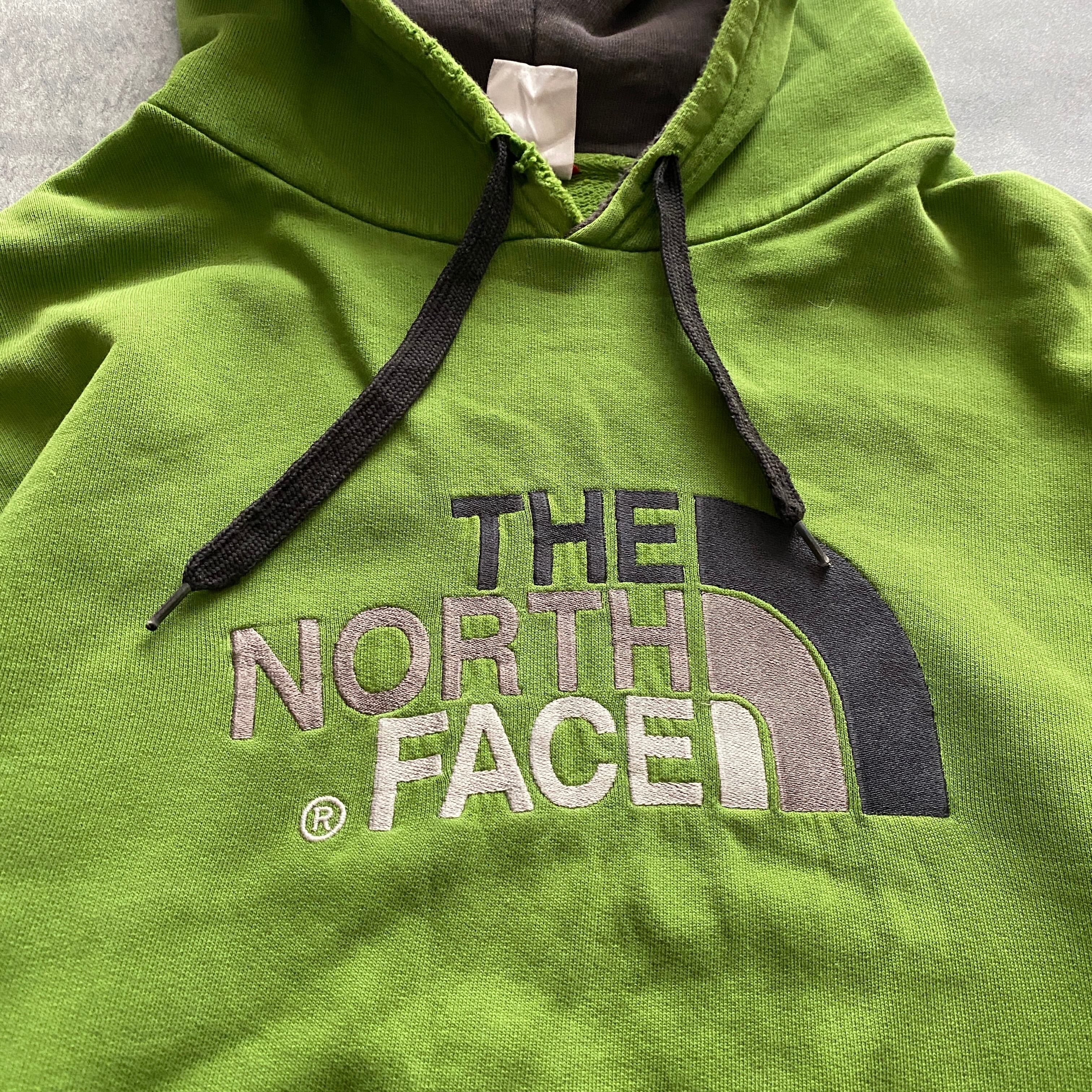 ノースフェイス　パーカー　刺繍ロゴ　THE NORTH FACE