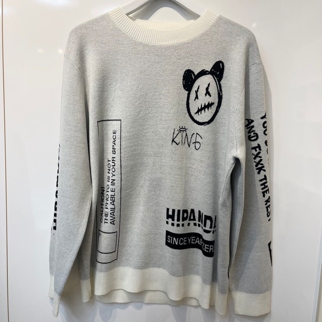 【HIPANDA ハイパンダ】メンズ バスキア パロディ ジャガード セーター MEN'S Jean-Michel Basquiat PARODY JACQUARD SWEATER / WHITE・BLACK