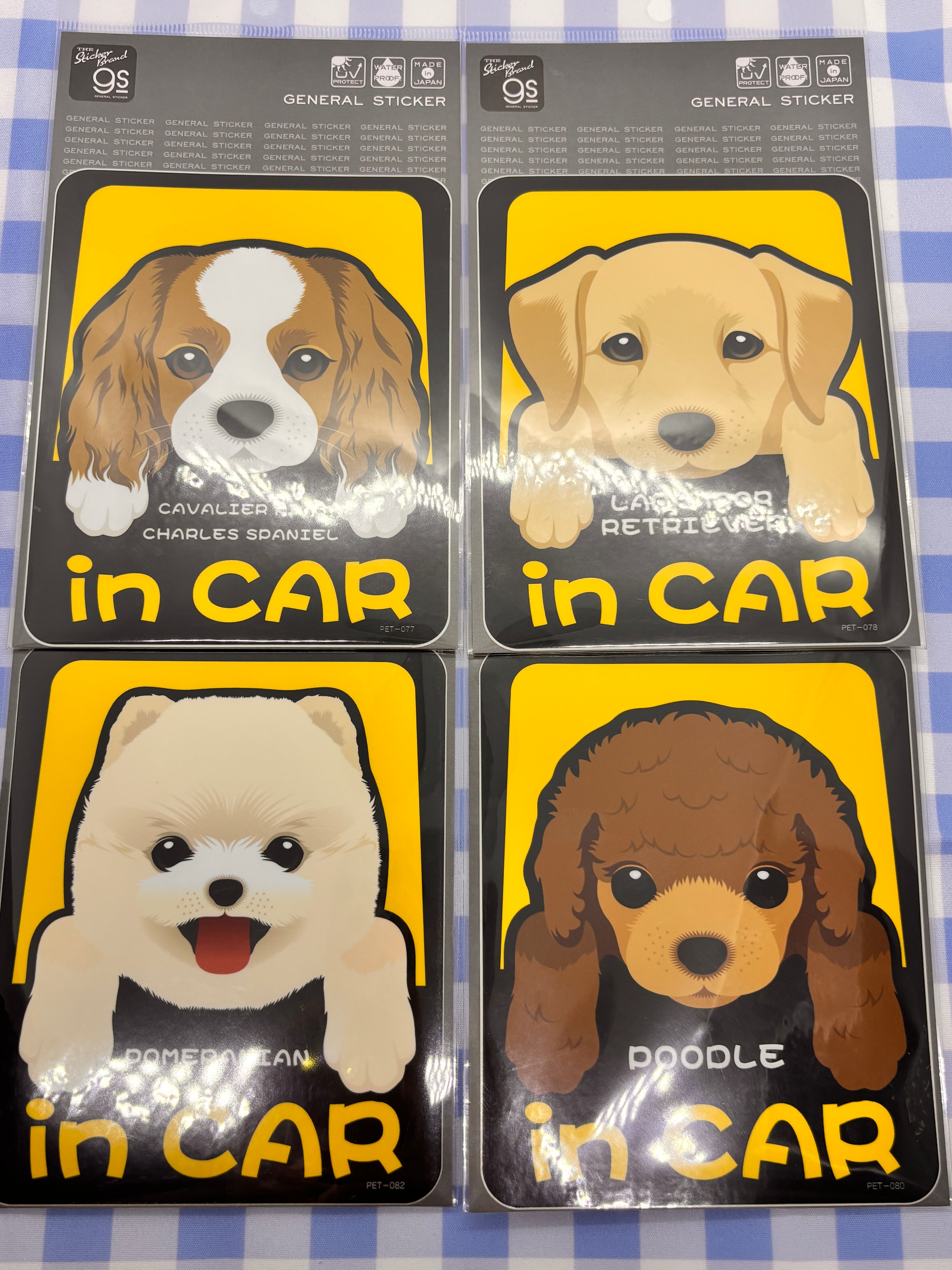 ペットステッカー in CAR 　プードル・ポメラニアン・ラブラドール・キャバリア