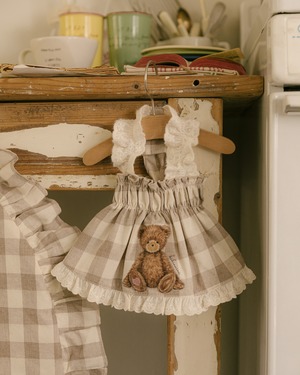 予約販売　Teddy Grove  gingham Dress （ beige）  （※シュシュ　オプション）韓国犬服　　kiki&nini