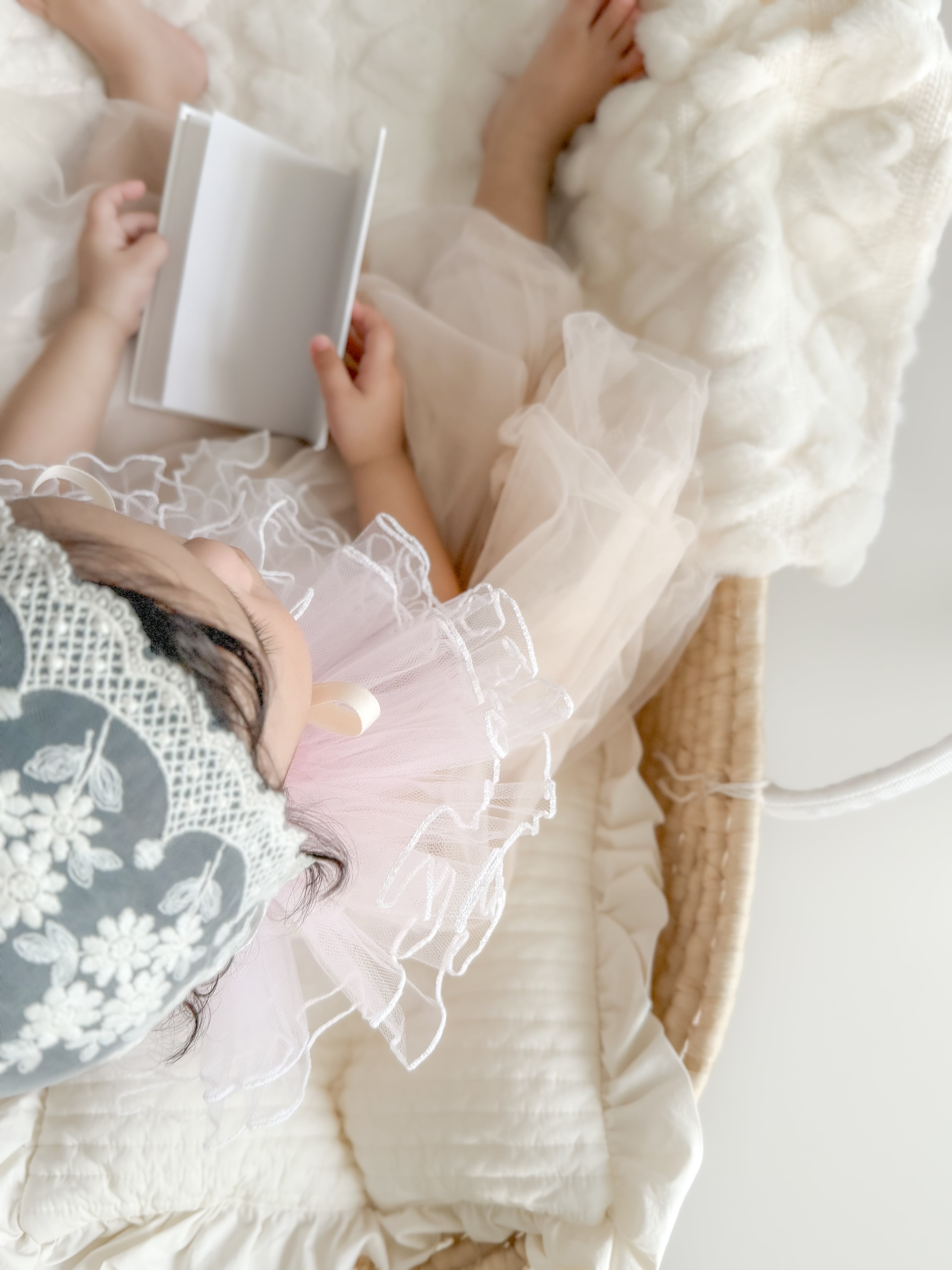 み。ページ【チュールつけえり】 èri couture 】チュール つけ襟 | Swan-pink | irodoriworks